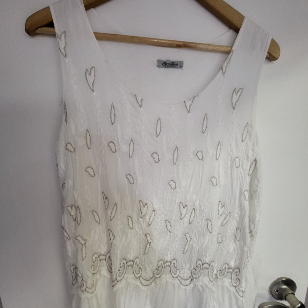 Elena Baldi Italian White Sleeveless Silk Blend Top with Embroidered Details